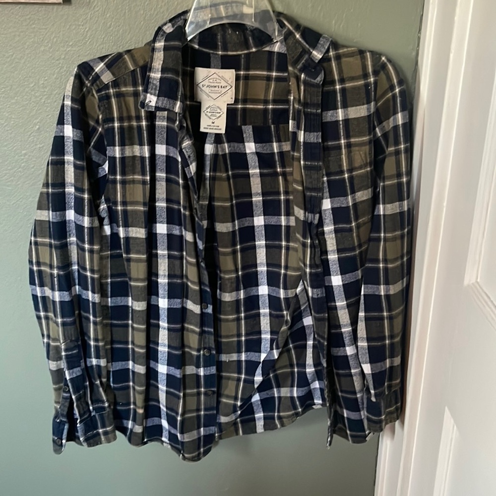 Men’s flannel